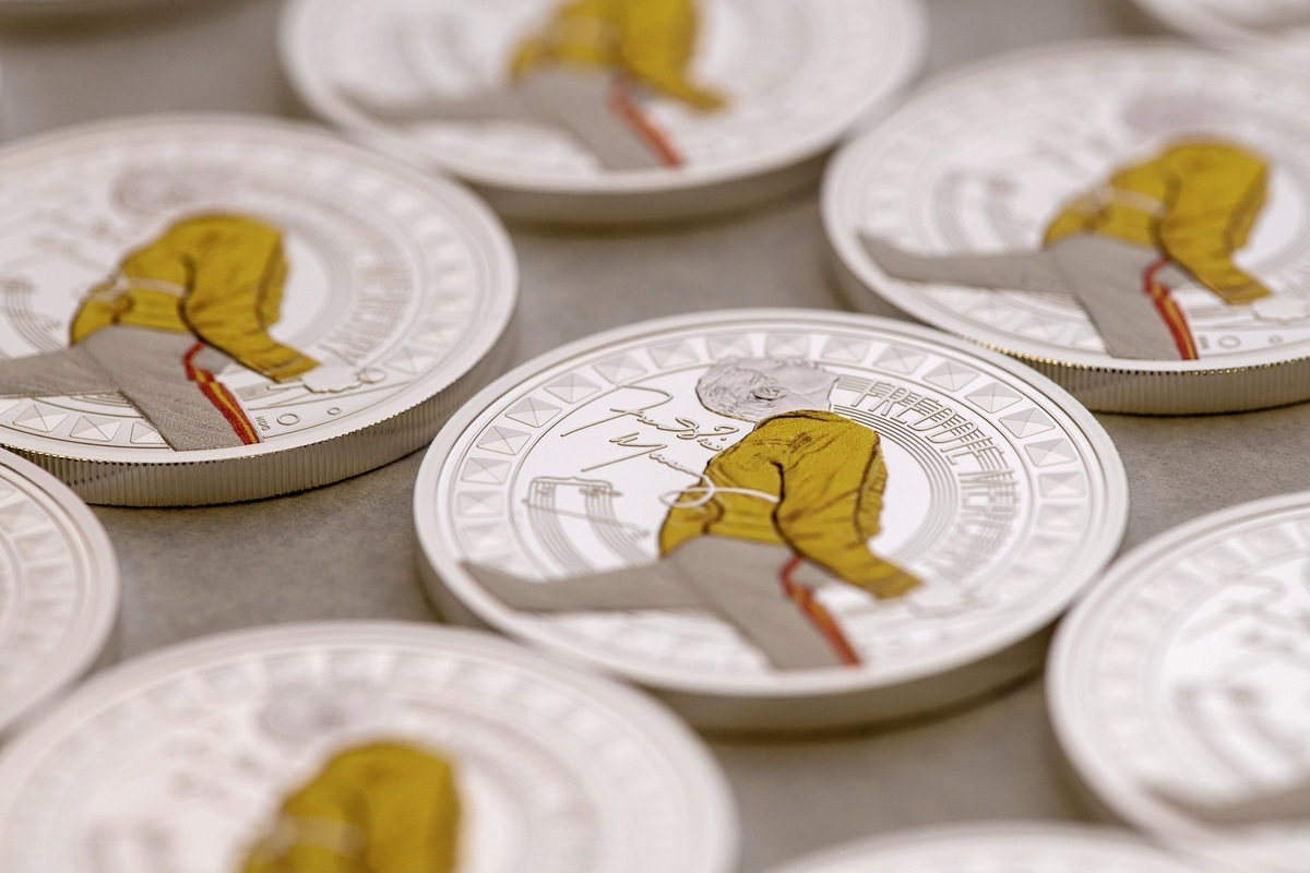 munt gewijd aan Freddie Mercury