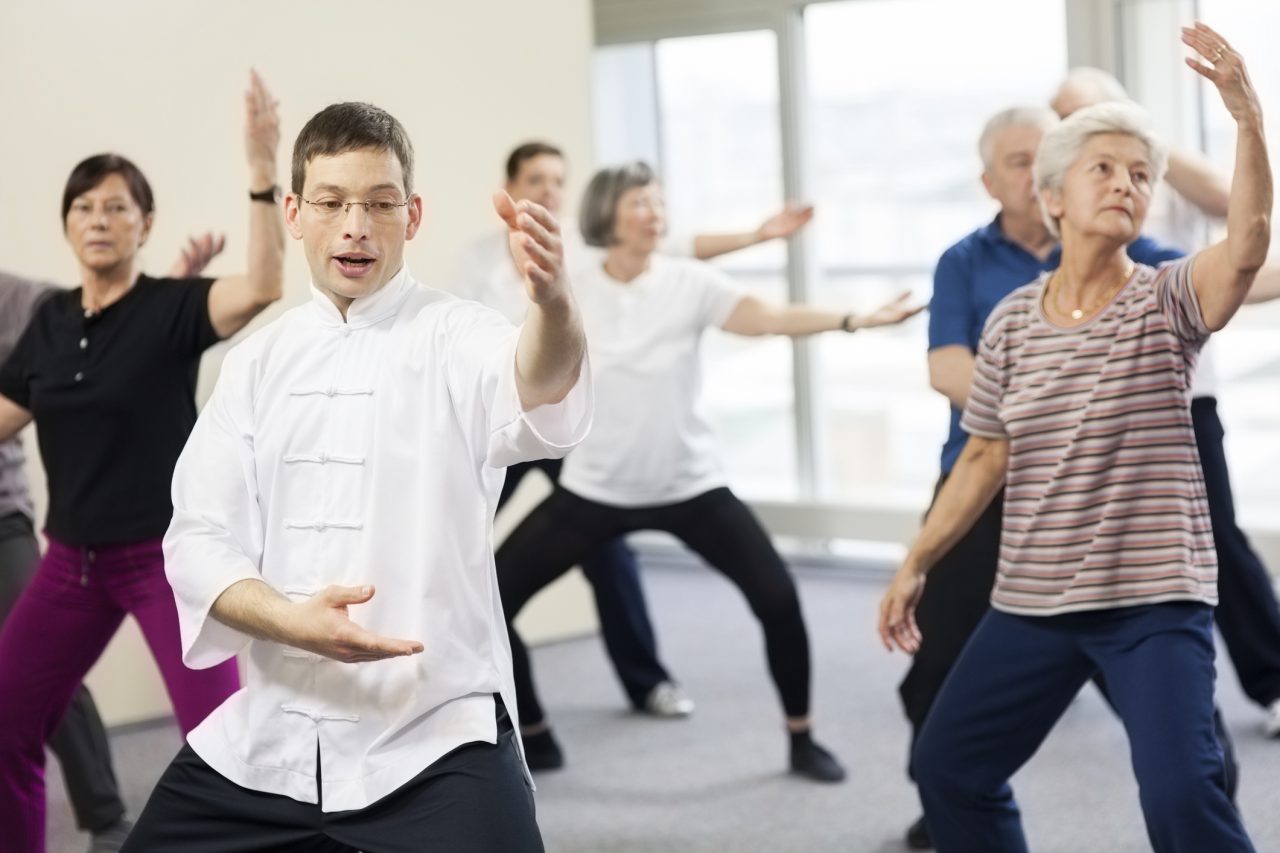 Onder de zachte vechtsporten valt tai chi op