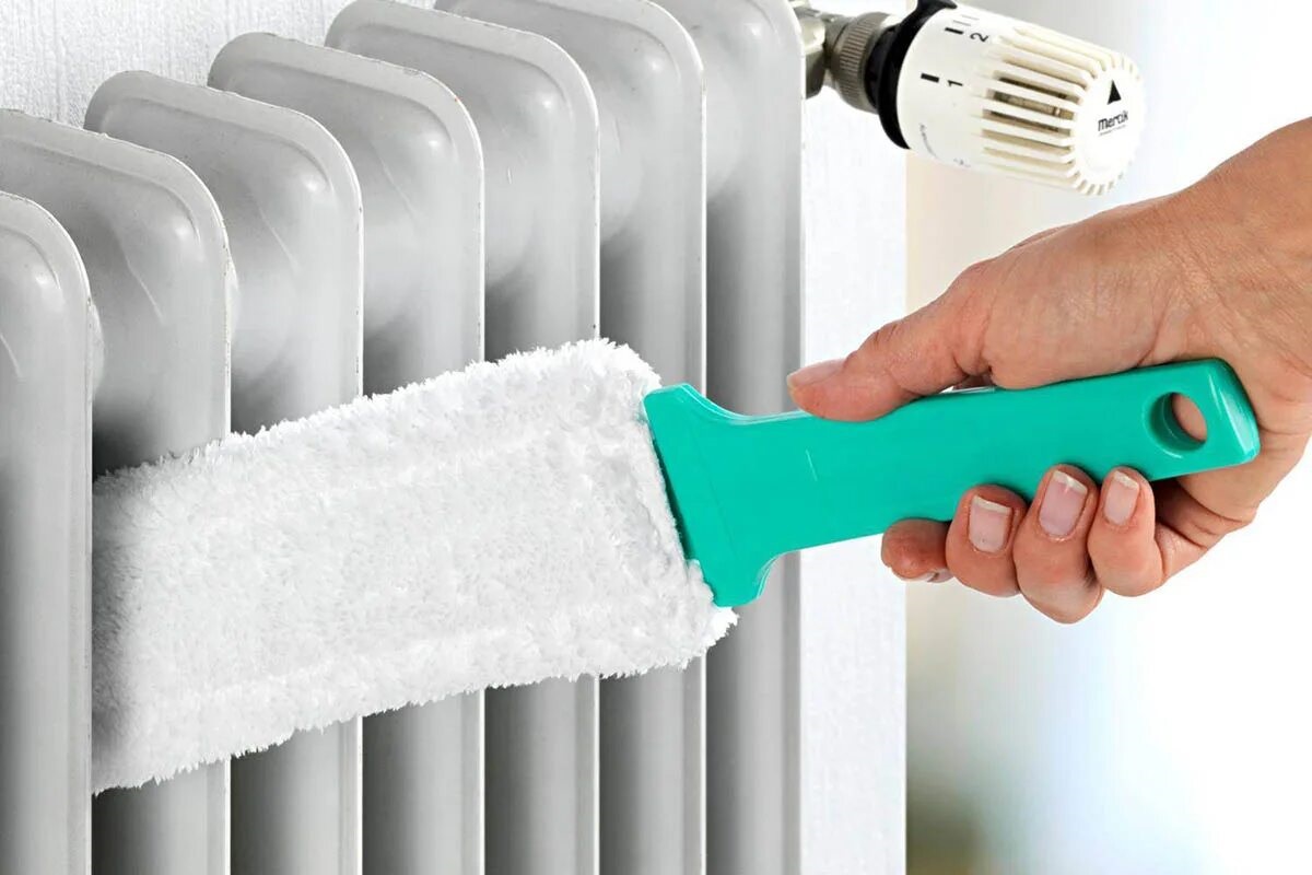 stof van radiatoren verwijderen