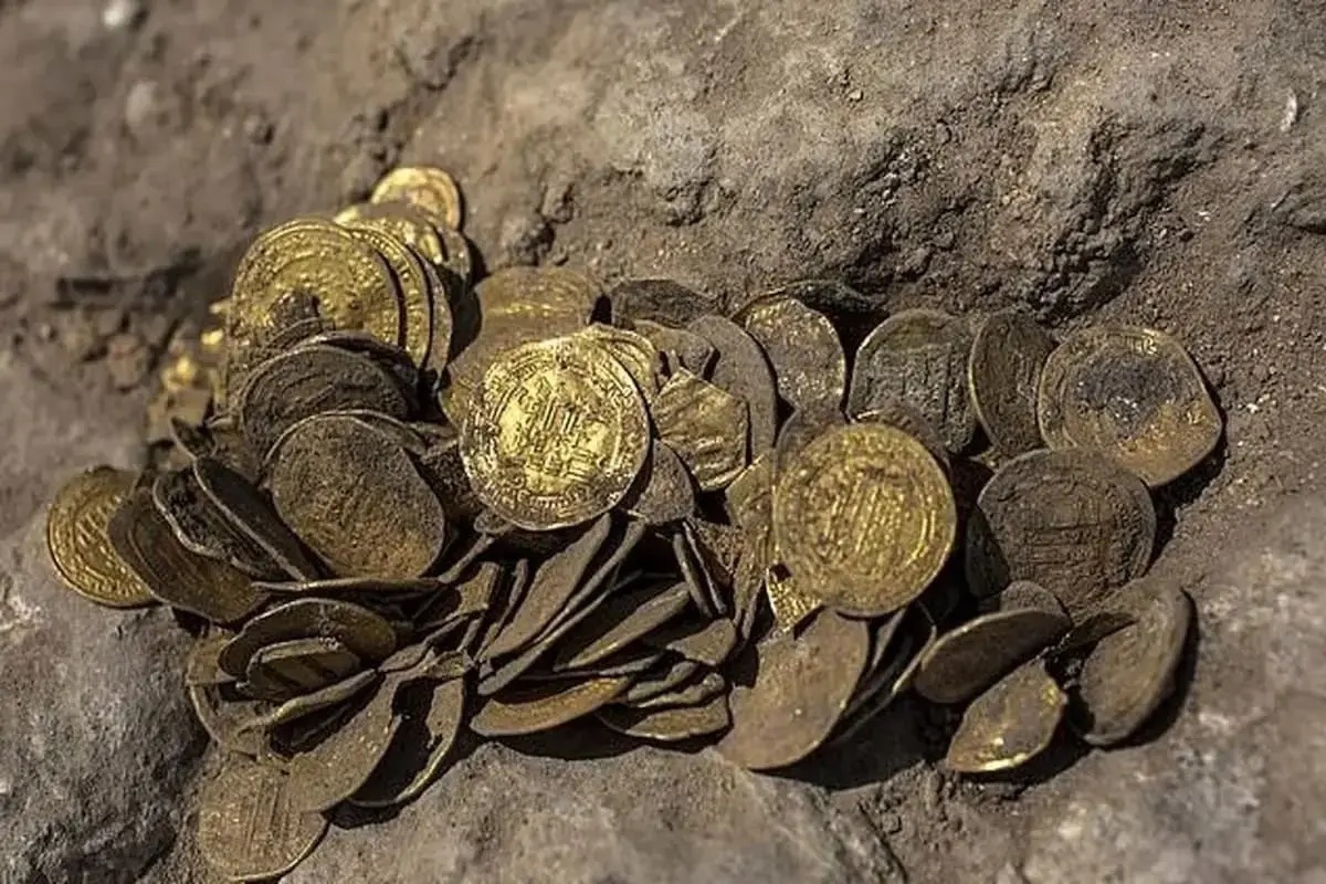 Archeologen hebben gouden munten gevonden