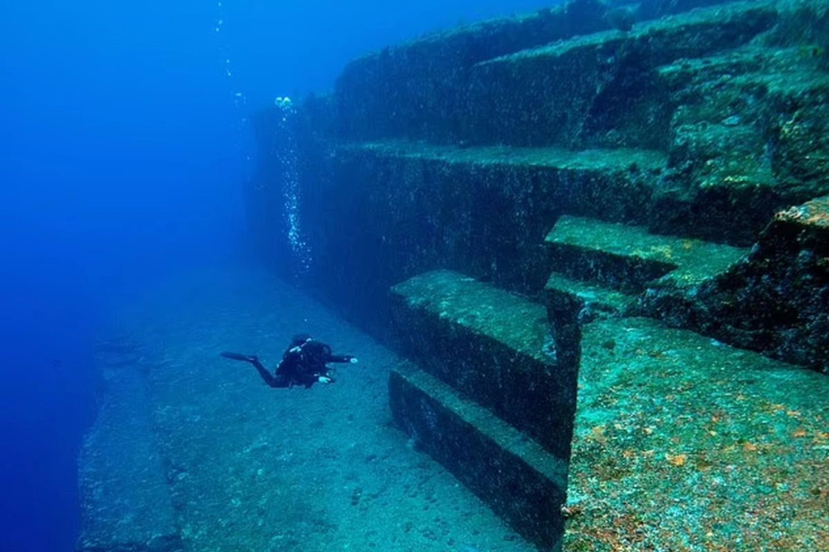 structuur die lijkt op de piramides van Egypte