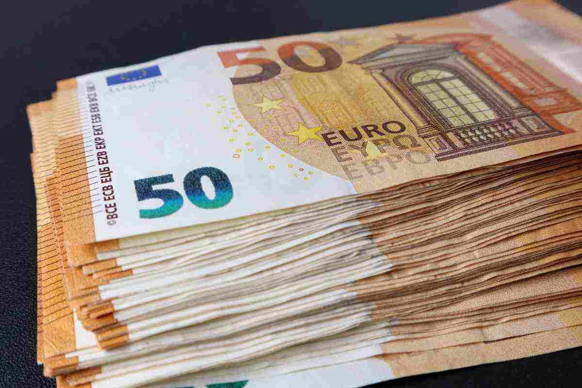 stapel bankbiljetten van 50 euro